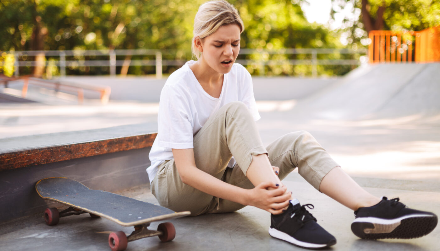 https://www.freepik.com/free-photo/upset-skater-girl-holding-her-painful-leg-with-skateboard-near-while-spending-time-skatepark_23676223.htm#fromView=search&page=1&position=44&uuid=03bc2231-165b-47c3-aa56-7733eac372f1